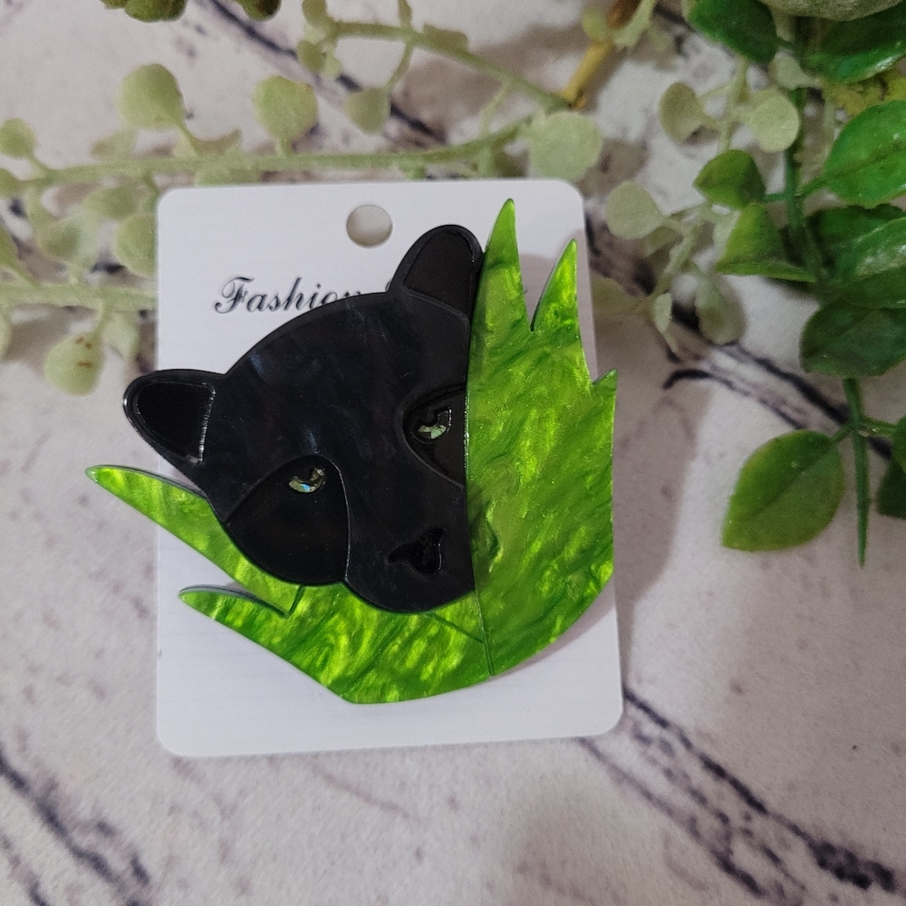 Jaguar Brooch